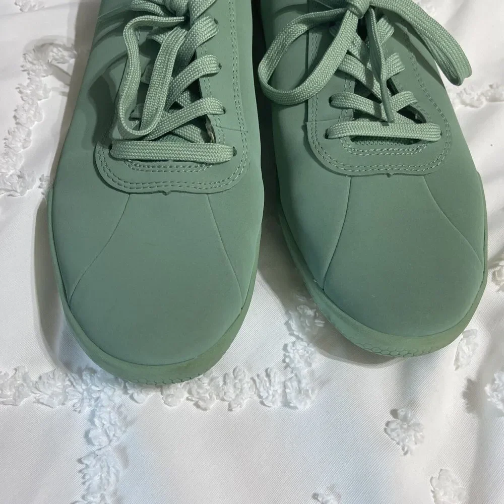 Caterpillar Green Shoes‎ UNISEX Low Top P724195 Womens Sz 9W Sneakers Men 7W